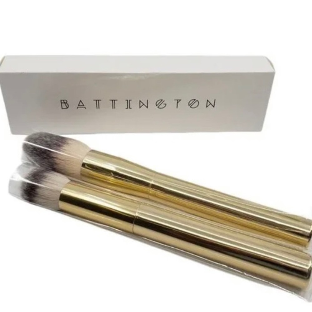 🎀 New! Battington Beauty Gold Powder and Contour Makeup Brush Set 2 pcs💝